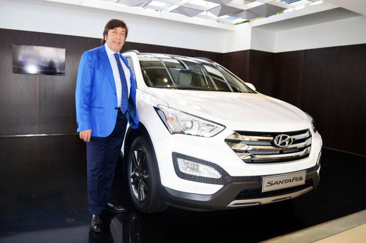 turkiye nin en buyuk hyundai plaza si karsiyaka da acildi haber